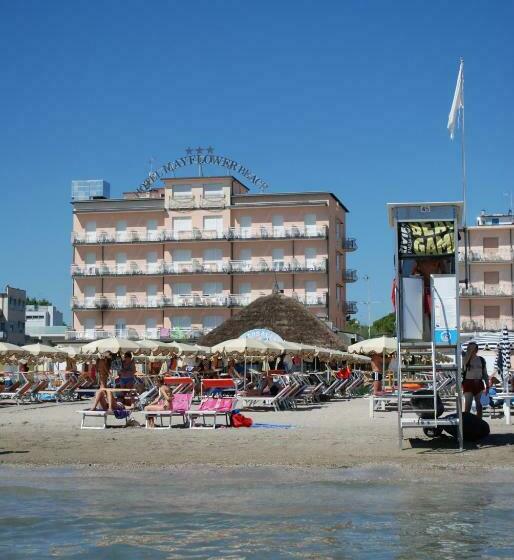 Quarto Estandar Vista Mar com Sacada, Mayflower