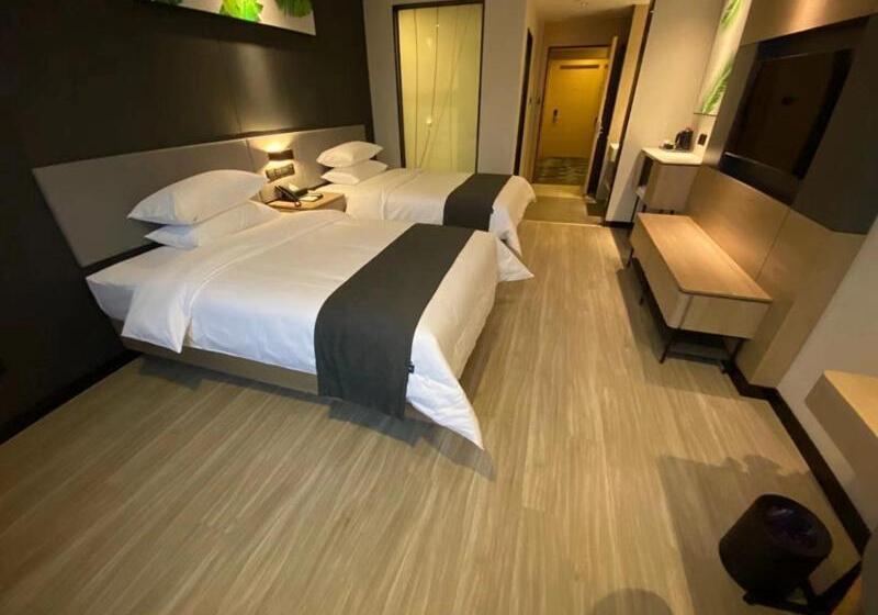 Семейный Номер, Thank Inn Chain Yichang Sanxia Airport