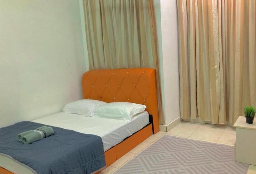プールビュースタンダードルーム, Nr Cyberstay 1 Shared Apartment, Non Sharing Bathroom