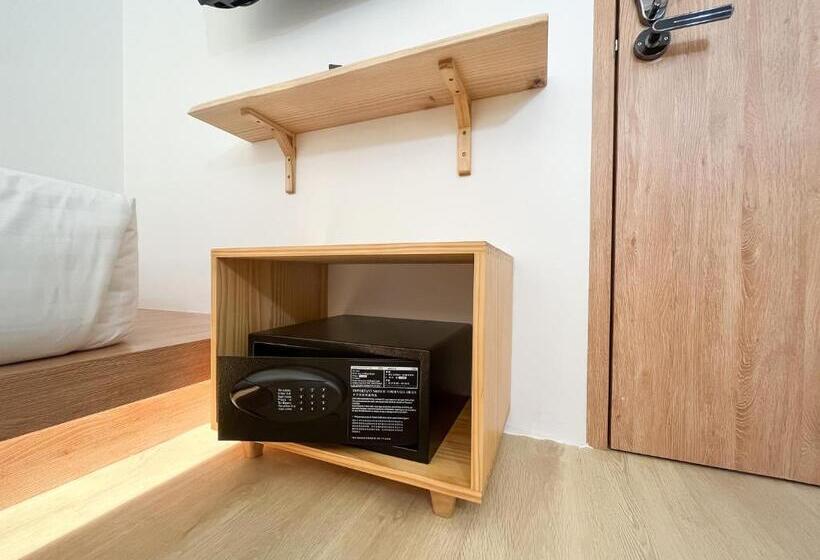 Номер Стандарт Индивидуальный Совместная Ванная, Sleep Box Penang