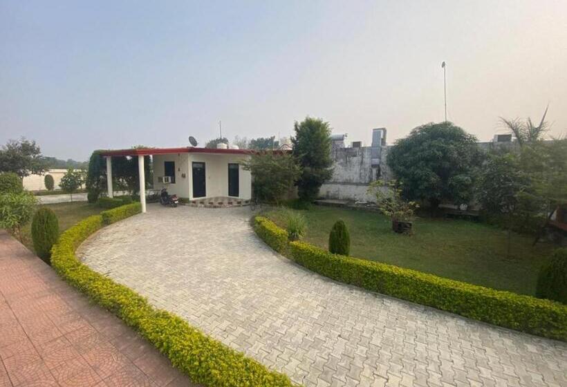 Номер Стандарт Вид на Сад, Farm Green View Resort