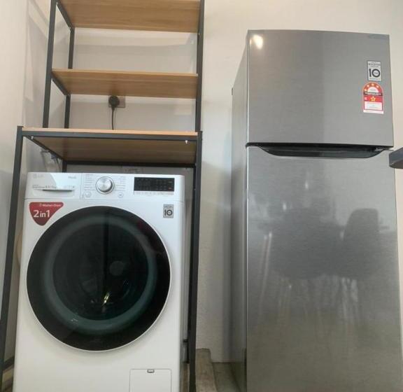 اتاق استاندارد یک نفره, Mini Rest Room