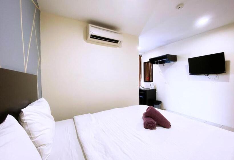 Номер Deluxe, Your Hotel Klang By D Concept