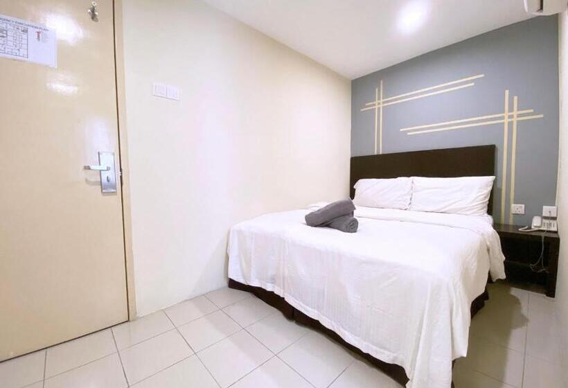 Номер Deluxe, Your Hotel Klang By D Concept