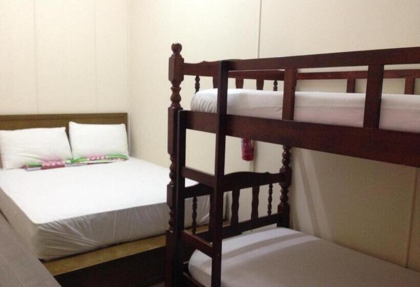 Номер Стандарт, Country View Inn