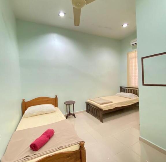 Дом 3 Спальни, Family Homestay