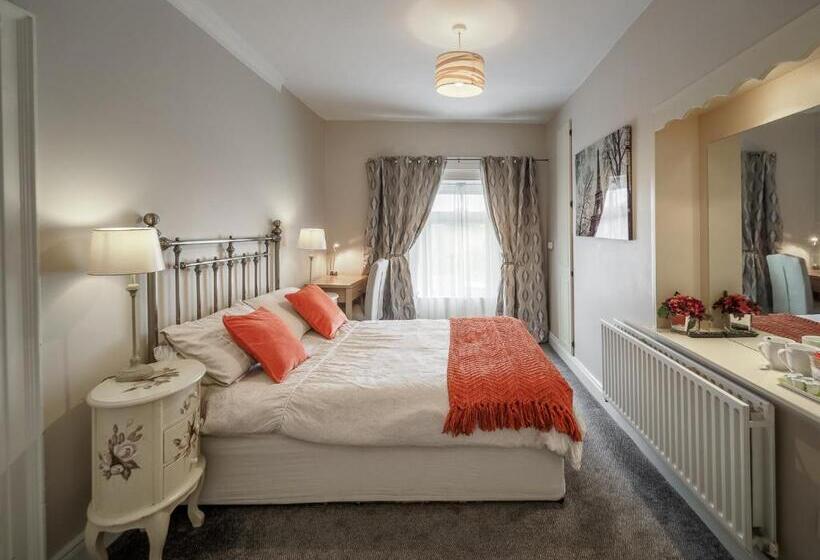Номер Стандарт, Mccarthy S B&b