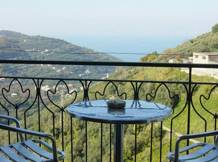 اتاق استاندارد, B&b Puntaferano