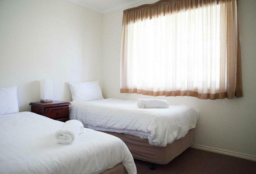 Вилла 3 Спальни, Echuca Moama Holiday Villas