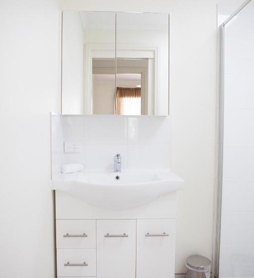 Вилла 3 Спальни, Echuca Moama Holiday Villas