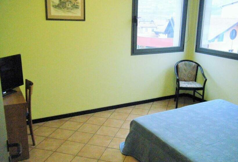 Апартаменты 1 Спальня, Residence Vezzoli