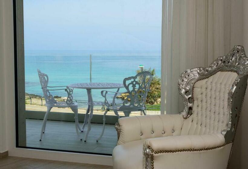 Номер Стандарт Вид на Море с Балконом, Bellariva Monopoli B&b E Relax