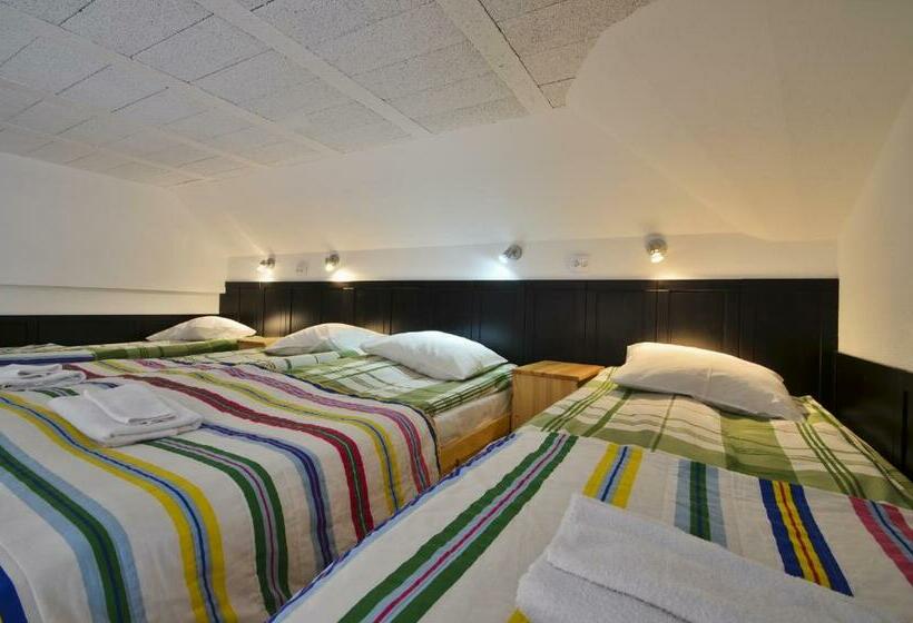 Студия Классика, Bed&breakfast Mikunda