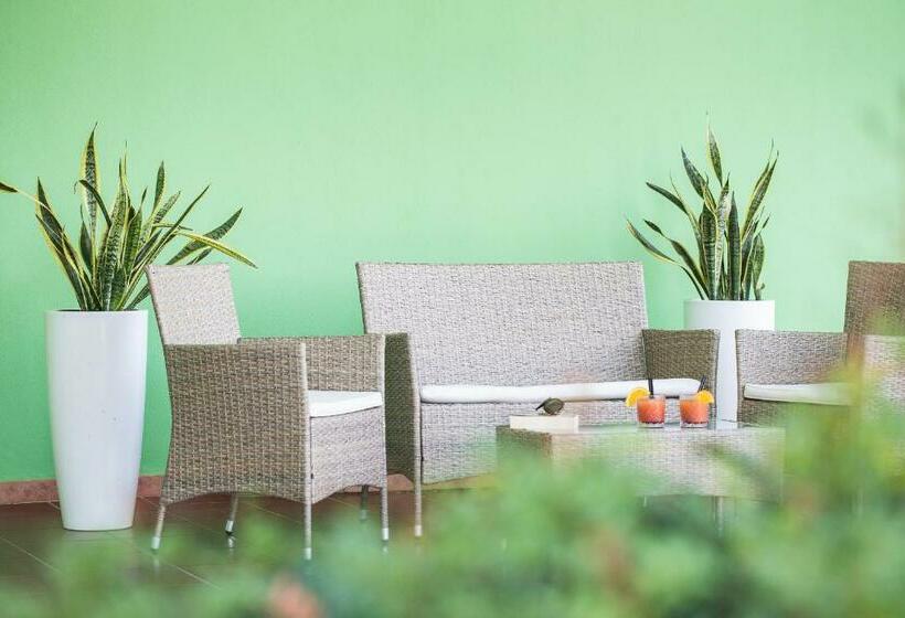 Номер Стандарт с Балконом, Lu  Hotel Porto Pino