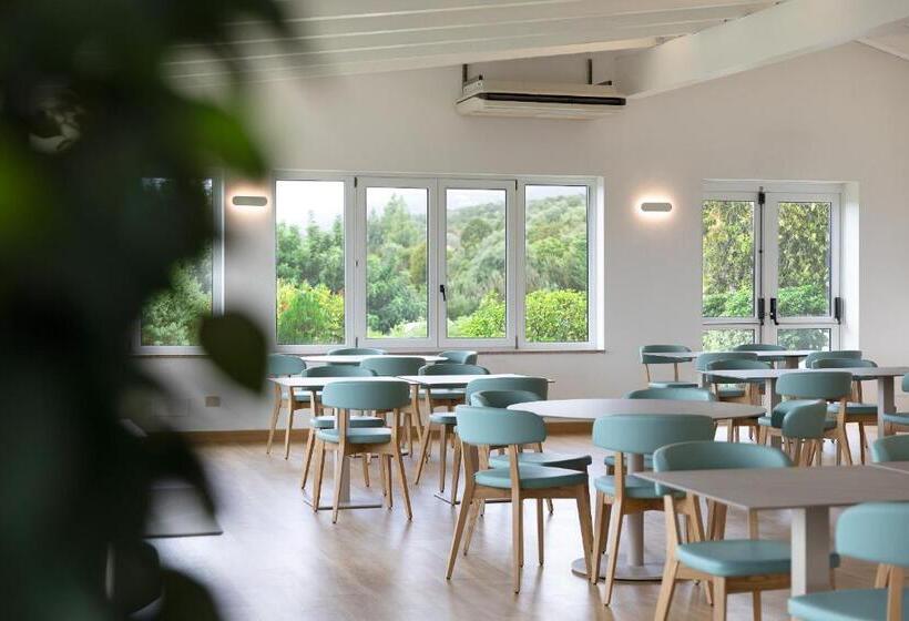 Трехместный Номер Базовый, Lu  Hotel Porto Pino