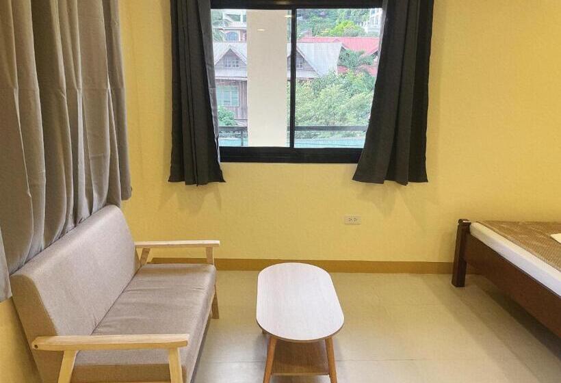 4인용 스탠다드 룸, Zuric Pension House