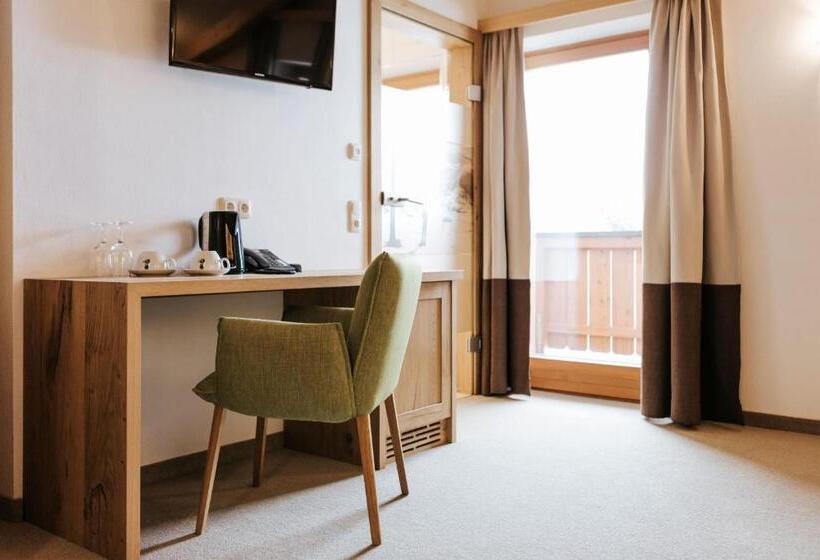 חדר סופריור, Thurnerhof