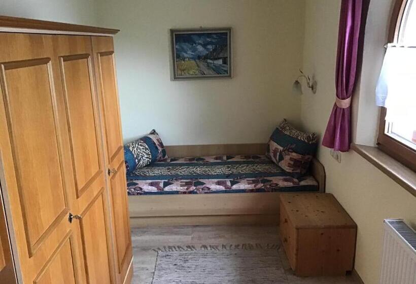 غرفة عائلية, Ländenhof Superior