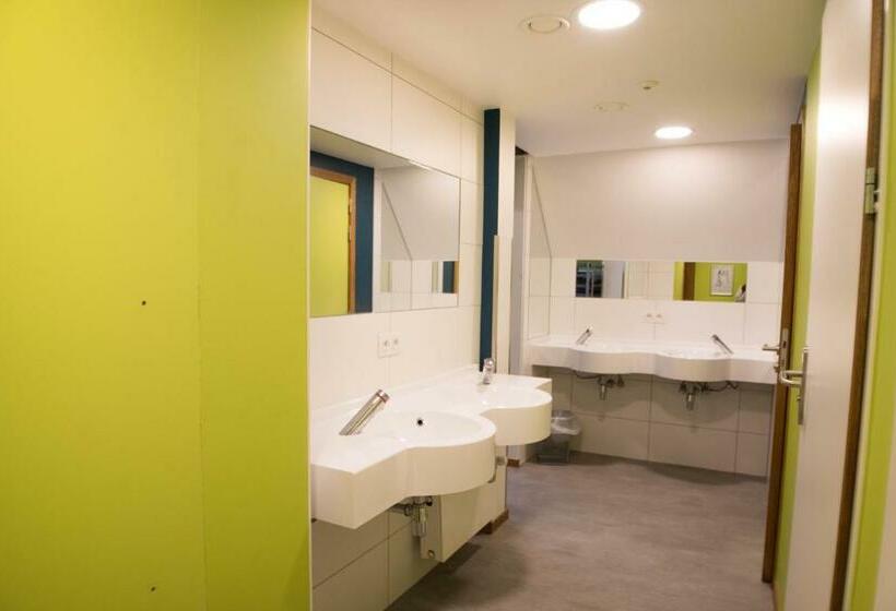 공동 객실, Liège Youth Hostel