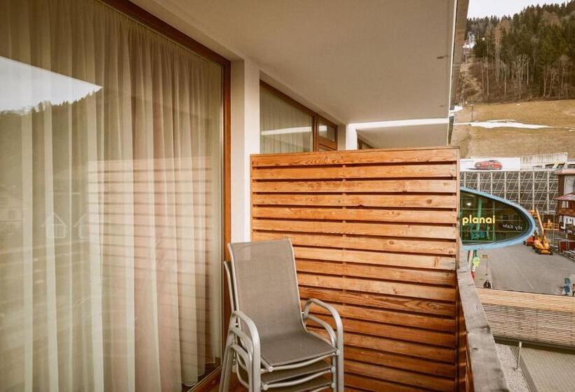 غرفة قياسية رباعية, Planai By Alpeffect Hotels