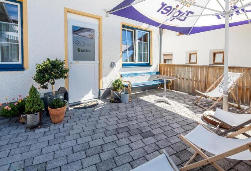 Номер Стандарт Четырехместный Совместный Санузел, Rutsche Hostel