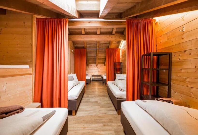 Апартаменты 1 Спальня, Rutsche Hostel