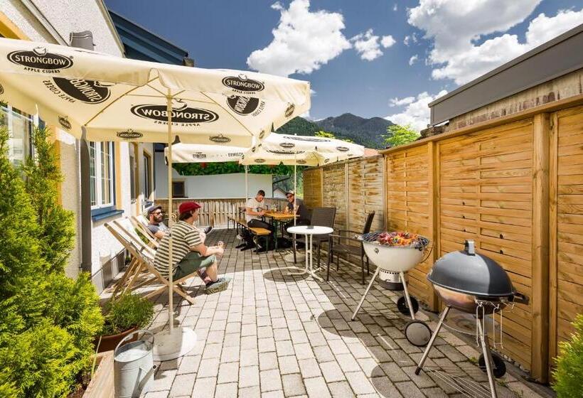 Номер Стандарт Четырехместный Совместный Санузел, Rutsche Hostel