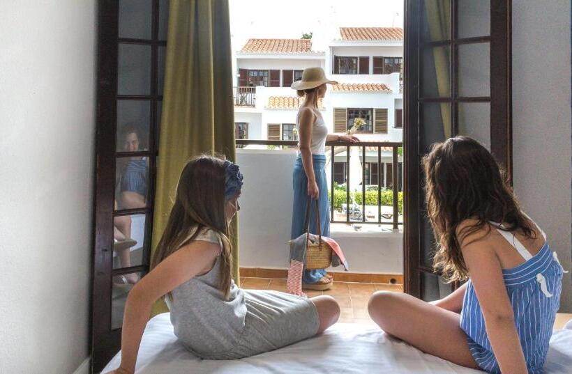 Апартаменты 2 Спальни, Aparthotel Nelva Resort