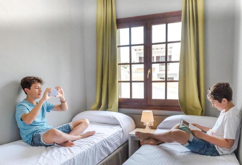 Апартаменты 2 Спальни, Aparthotel Nelva Resort