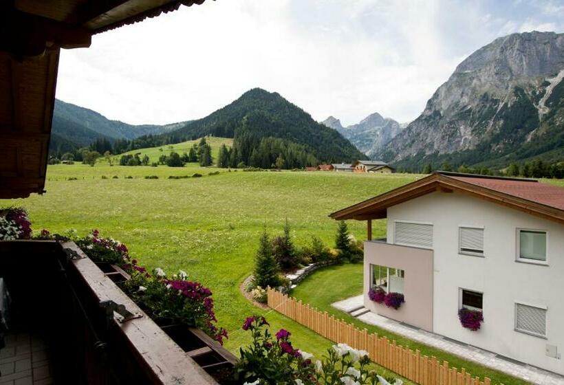 Студия Стандарт, Berghotel Lämmerhof
