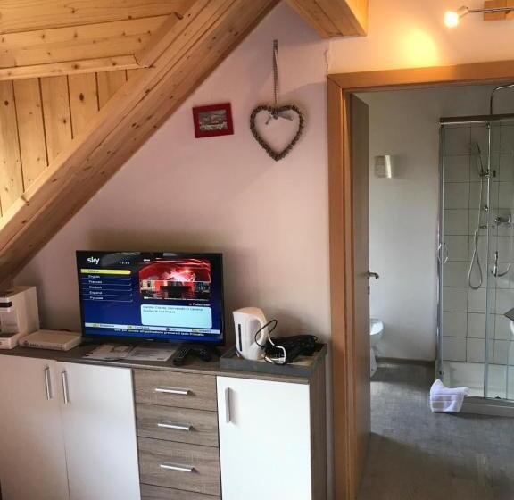Номер Стандарт Трехместный, Tarvisio Four Seasons
