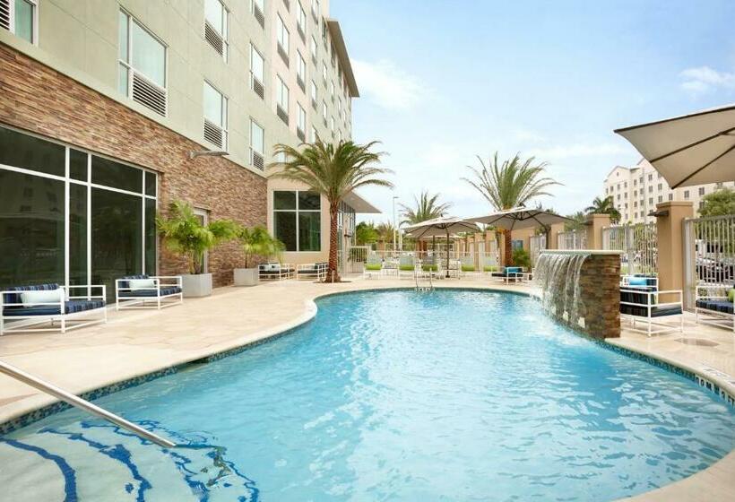 标准间, Four Points By Sheraton Miami Airport
