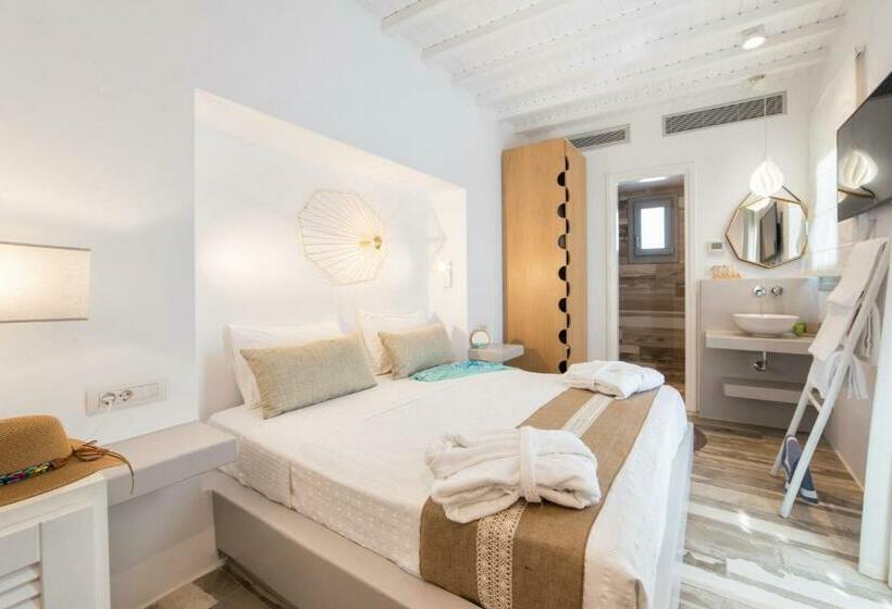 غرفة قياسية مطلّة علي البحر, Osom Resort