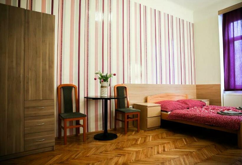 Номер Deluxe, East Station Private Rooms & Apartments