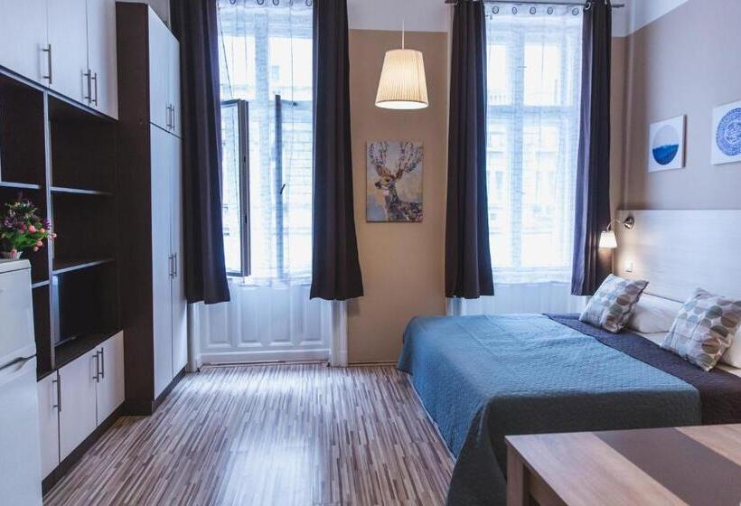 Apartamento Superior 1 Quarto, East Station Private Rooms & Apartments
