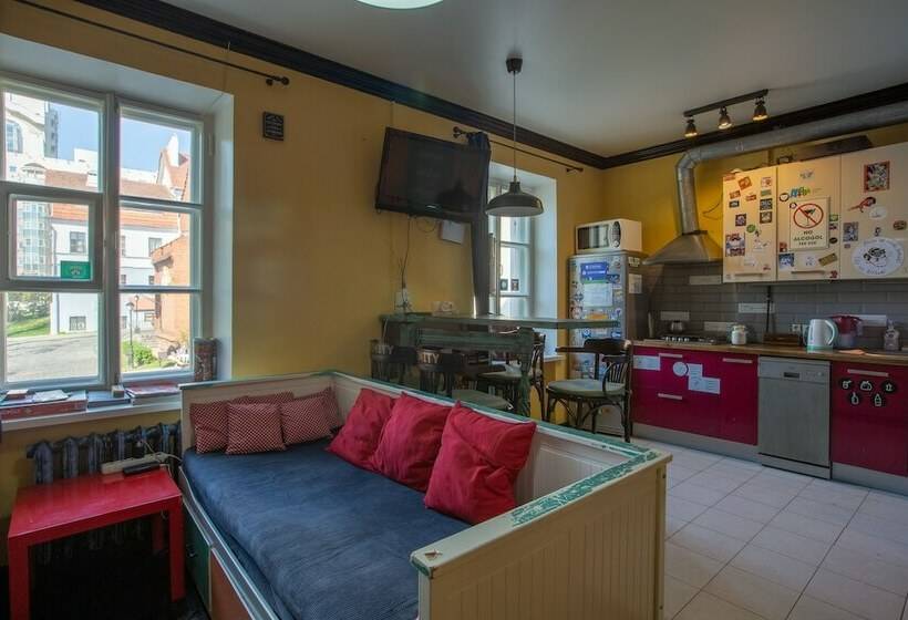 스탠다드 룸, Trinity Hostel