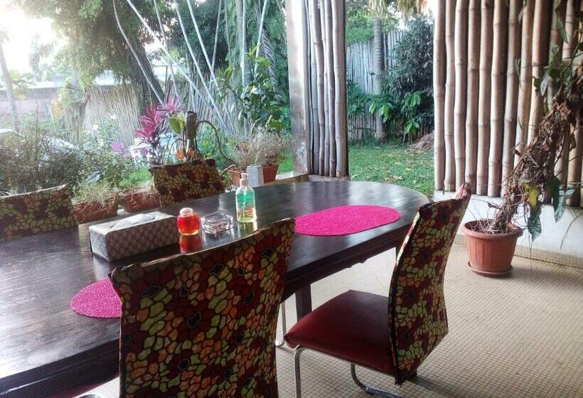 اتاق سوپریور با چشم‌انداز باغ, Villa Mango