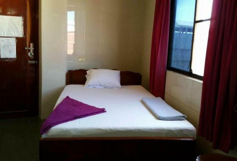 豪华房间, Chhaya Guest House