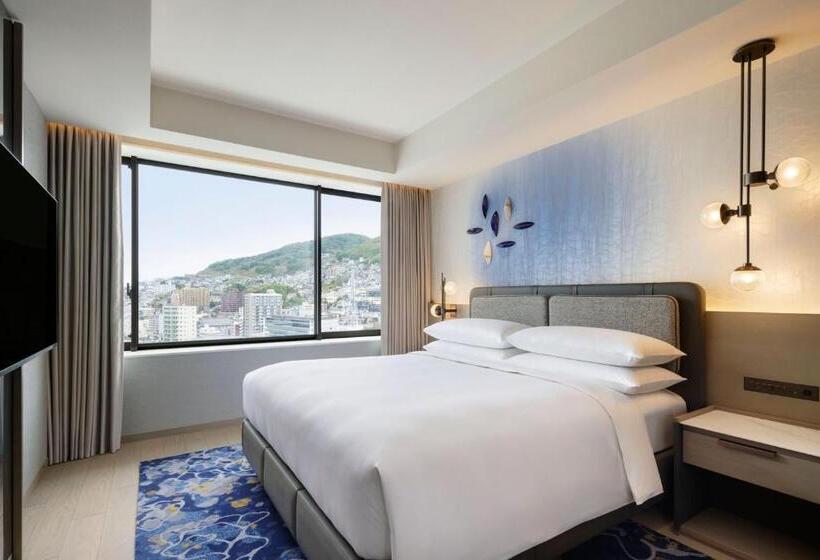 클럽 룸 킹침대, Nagasaki Marriott