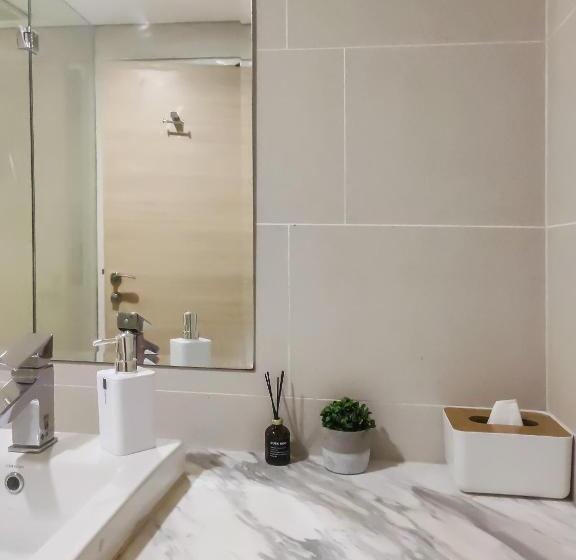 Standard Studio, Comfy King The Straits Suite 715 By Elefen Homestay