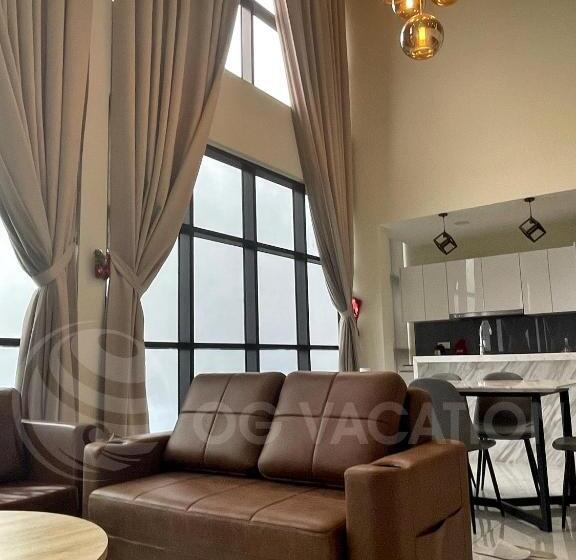 1 Bedroom Penthouse Apartment, Lovely 3 Bedrooms With Karaoke Genting Penthouse