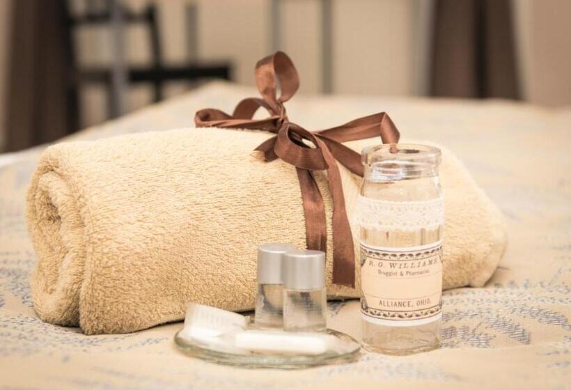 اتاق استاندارد سه نفره, Budapest Ville Bed & Breakfast