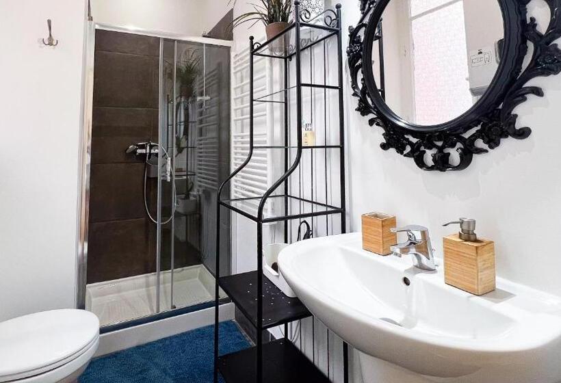 Номер Стандарт, Chambre Moderne, Proche Monaco