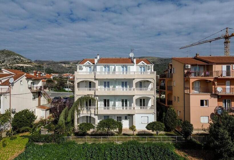 Люкс Superior, Vipo Seget Apartments