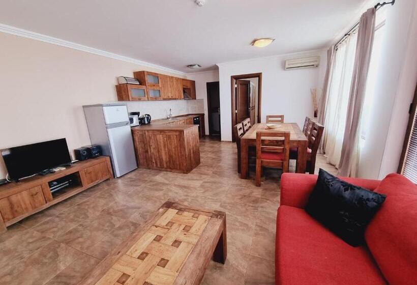 Апартаменты 3 Спальни, Monastery Apart Complex