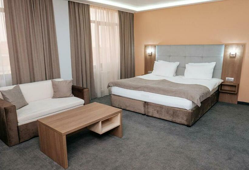 舒适型房间, Tundzha   Renovated!