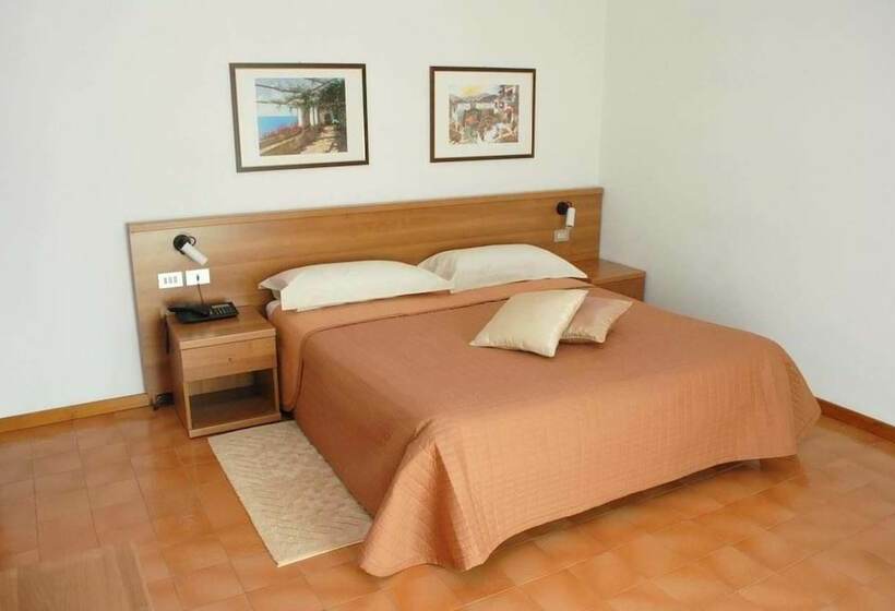 Номер Стандарт, Albergo Da Mario