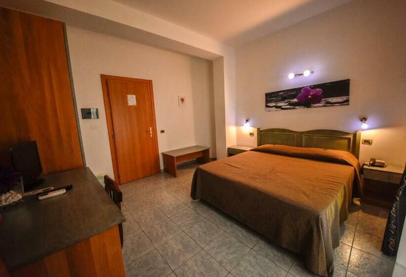 Номер Стандарт, La Villa