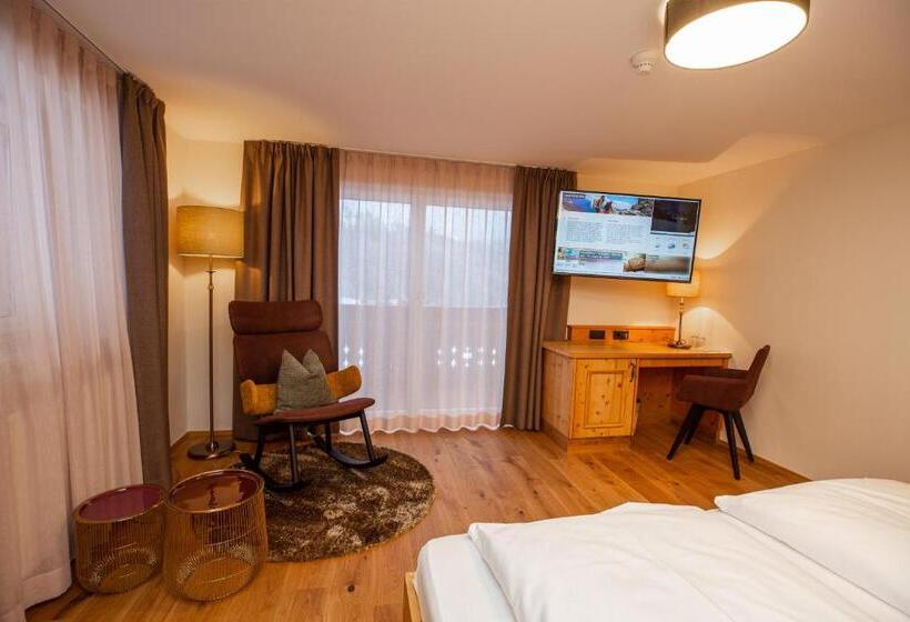 Номер Superior, Moseralm Dolomiti Spa Resort
