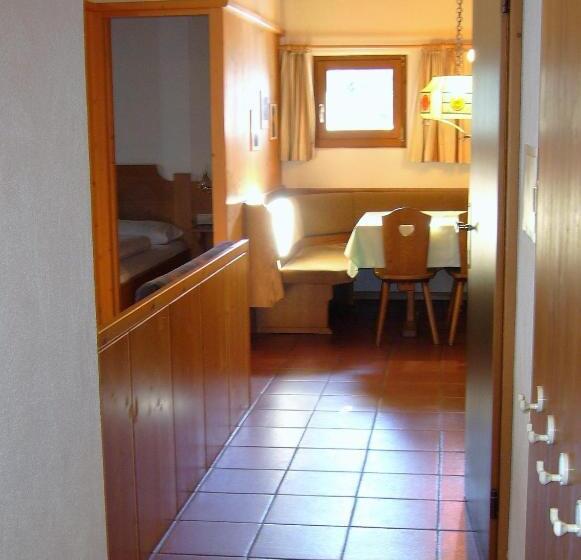 Апартаменты 3 Спальни, Residence Silvester
